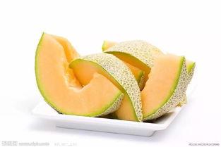 芭比吃哈密瓜,甜蜜邂逅的甜蜜时光