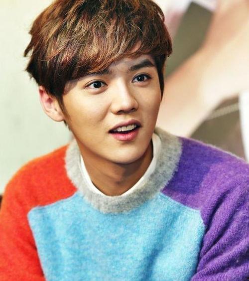 鹿晗吃瓜粉丝的话,揭秘明星背后的真实故事