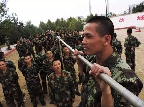 兵哥吃瓜比赛,一场军营里的欢乐盛宴